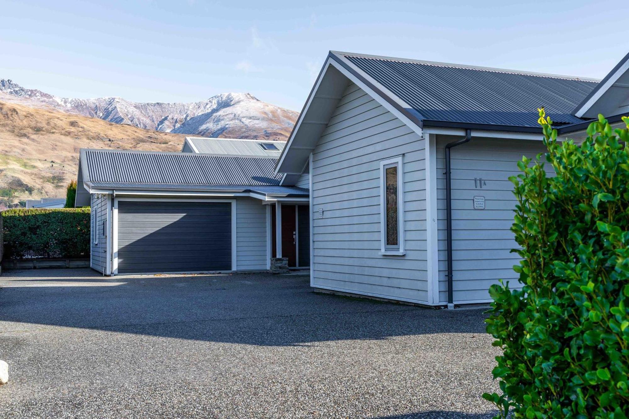 Roy'S Bay Luxury Accommodation Wanaka Exterior photo